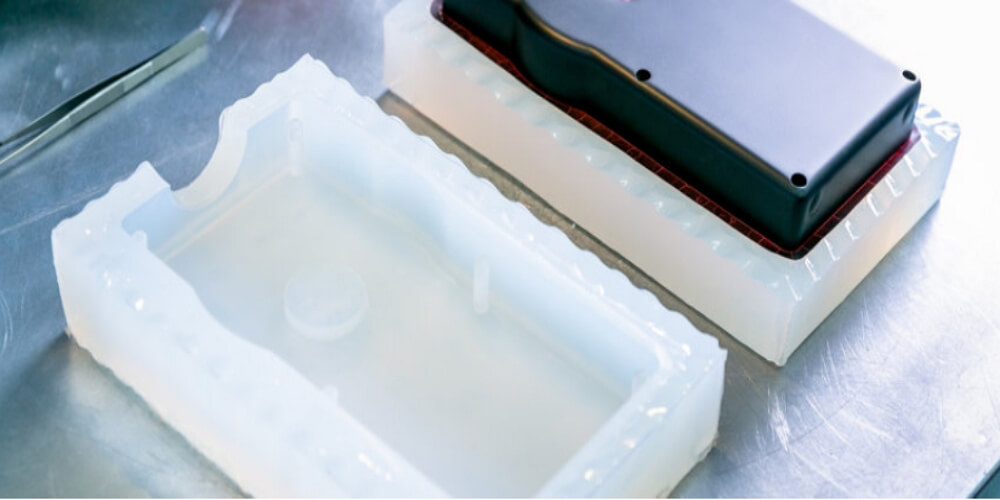 Comparing Urethane Casting to Other Manufacturing Processes